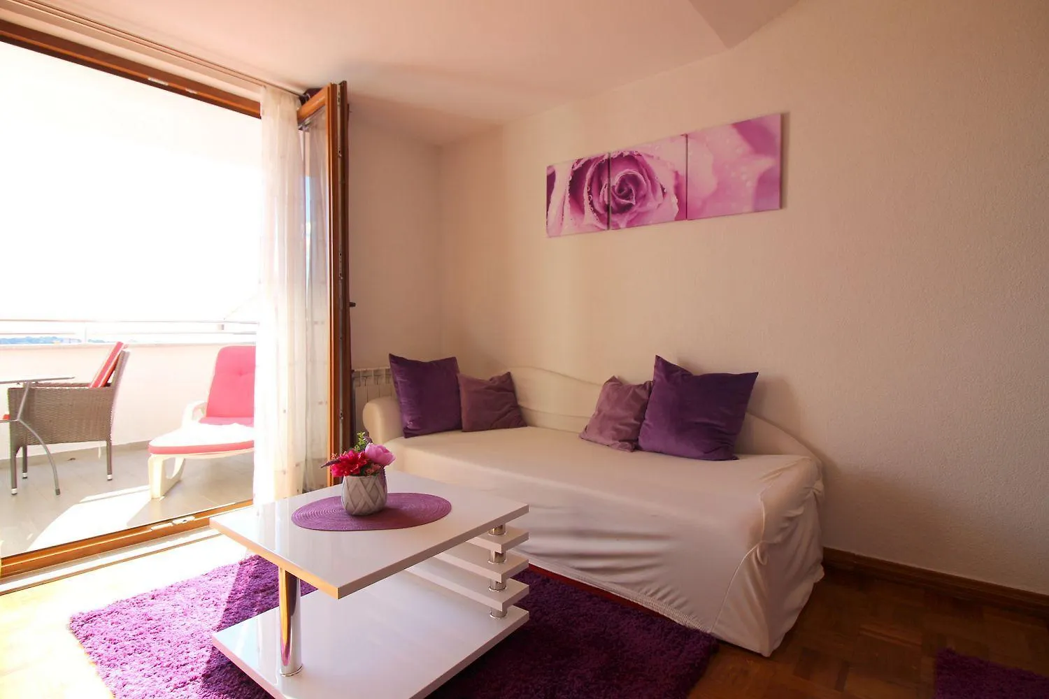 Apartment Charmante Dachgeschosswohnung Mit Meerblick Und Blick Auf Die Altstadt Von Porec